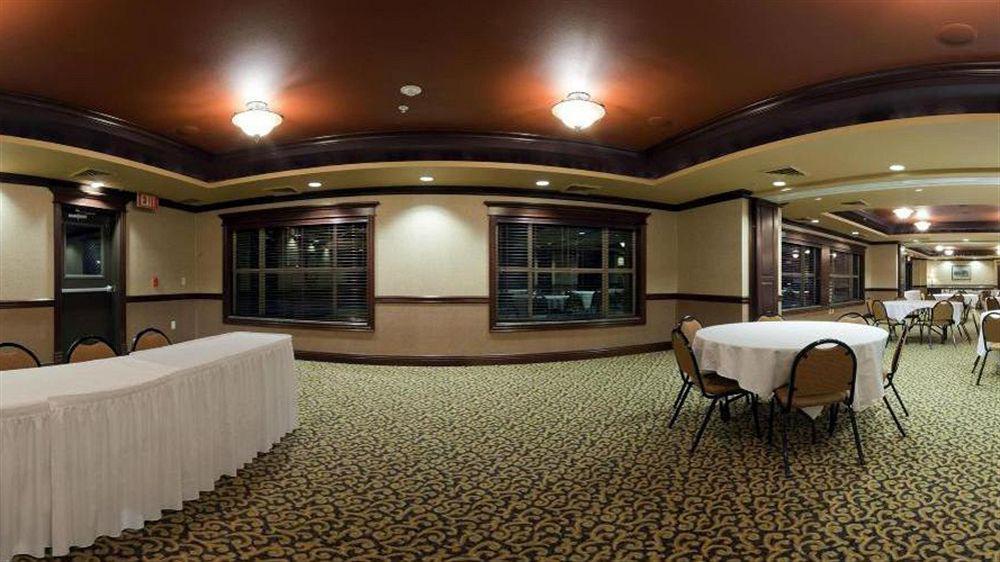 Holiday Inn Express Hotel & Suites Mccall-The Hunt Lodge, An Ihg Hotel Extérieur photo