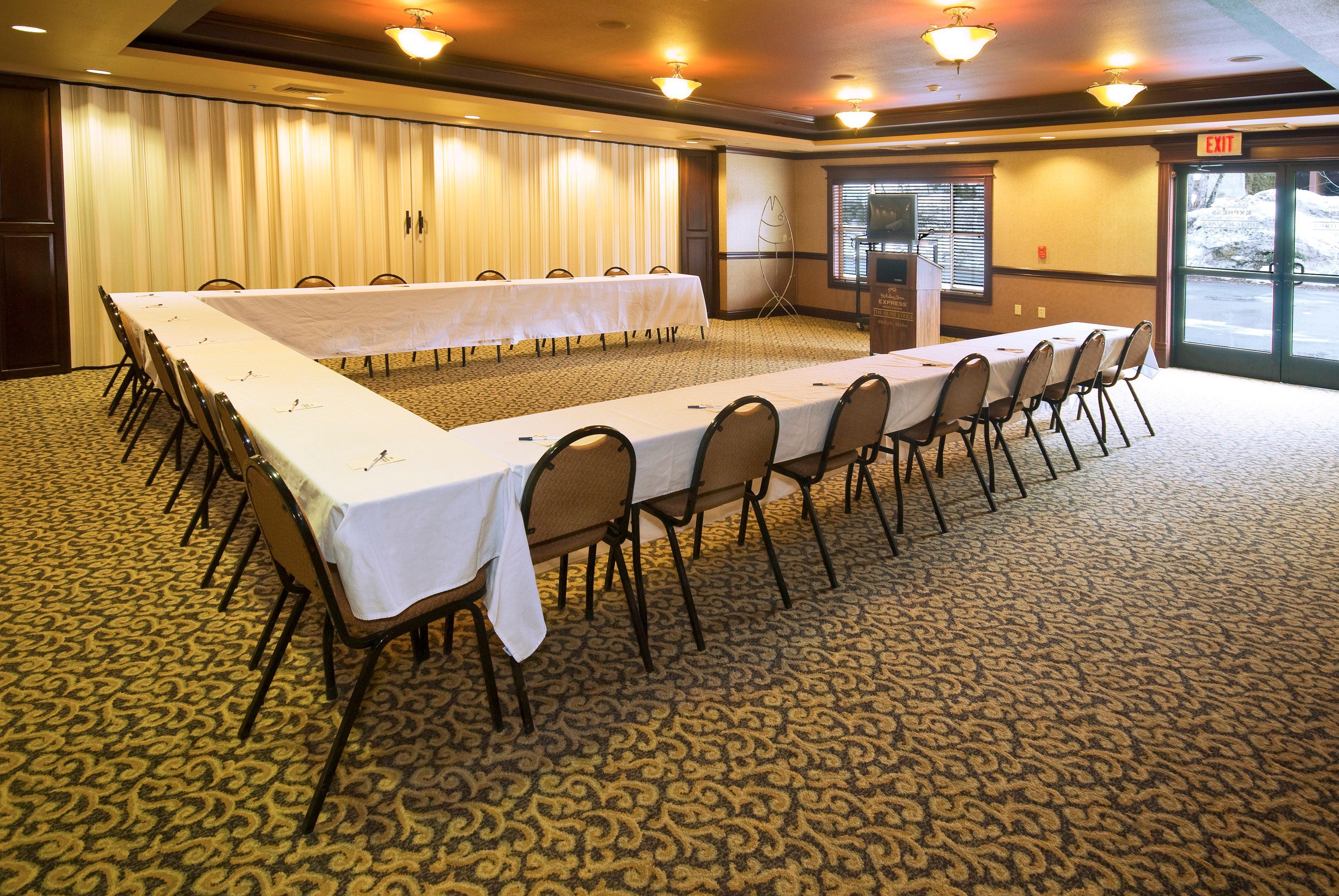 Holiday Inn Express Hotel & Suites Mccall-The Hunt Lodge, An Ihg Hotel Extérieur photo